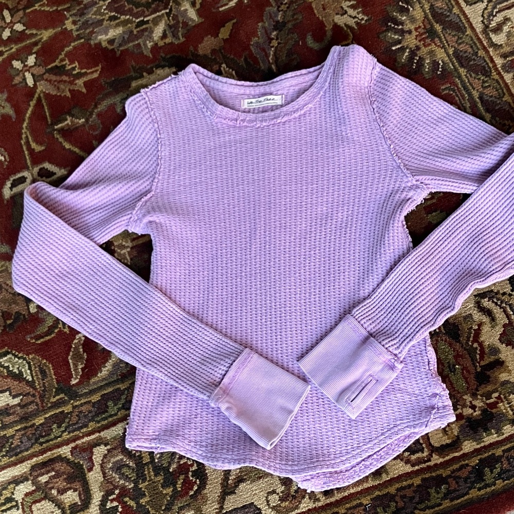 Free People Lavender Long Sleeve Thermal Top with Thumbholes.  Small